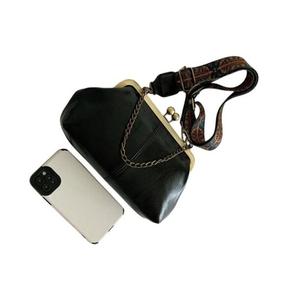 Kisslock Vegan Leather Black Crossbody with chain and guitar strap crossbody - Picture 3 of 6